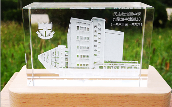 为什么亚克力板价格的差异比较大